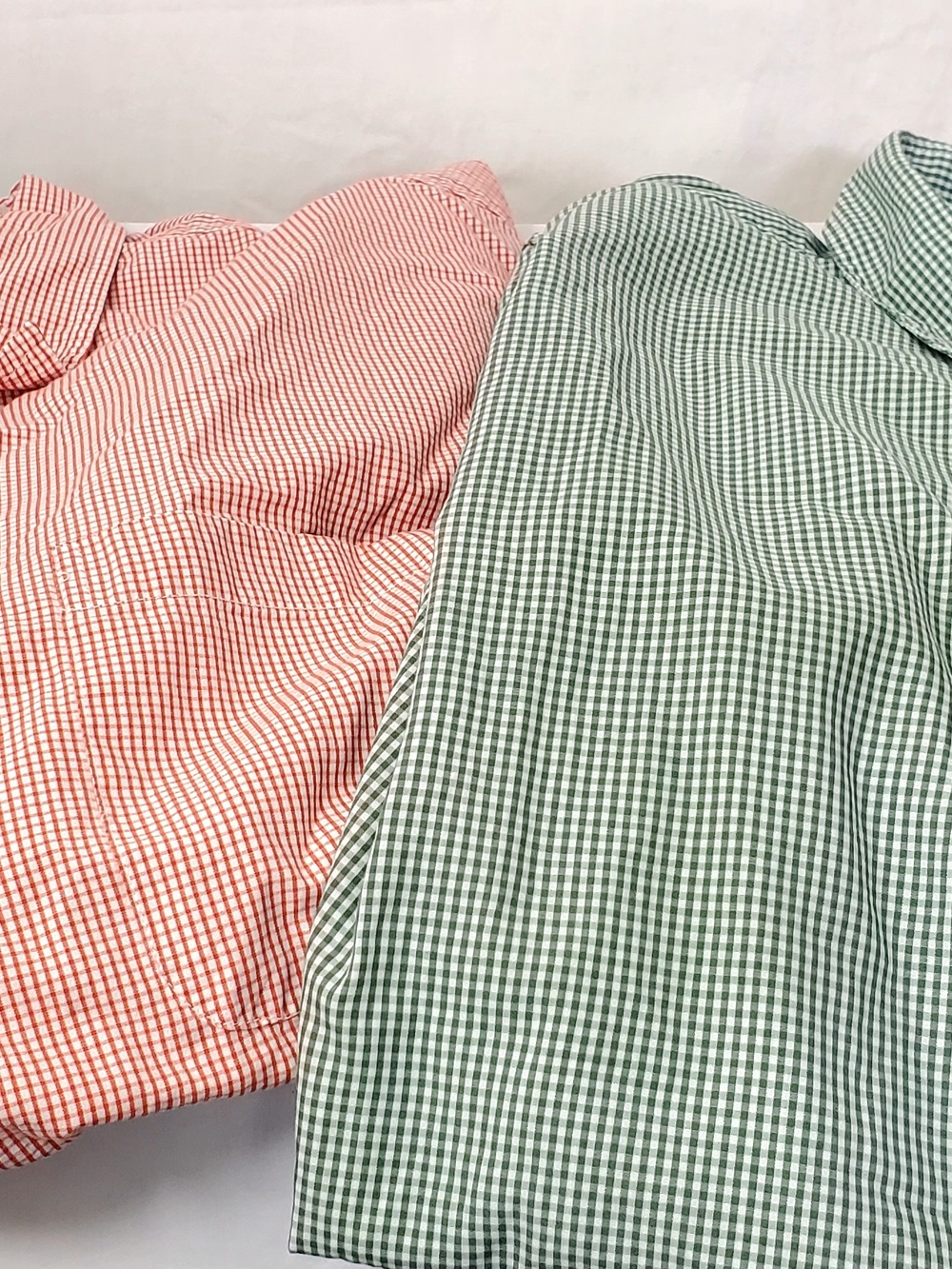 Izod Men's Gingham Button-Down Shirt - Red and Green